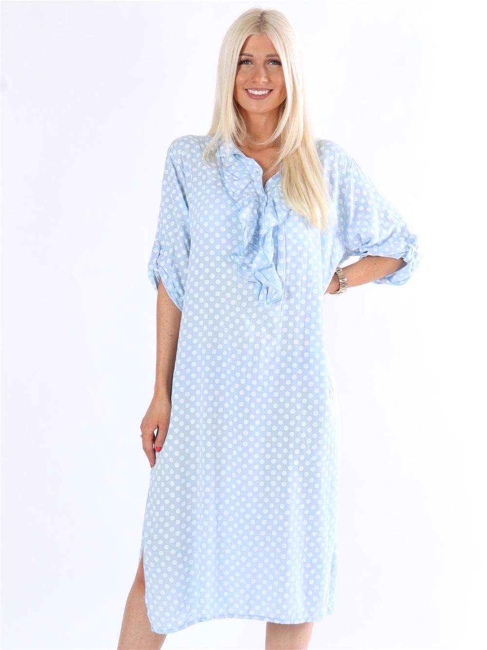 Bonita Dot - Prikket skjortekjole med flæser i udskæringen